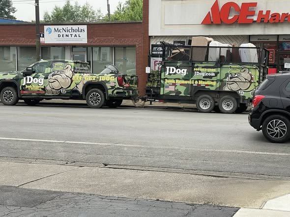 jdog-junk-removal-hauling-big-2