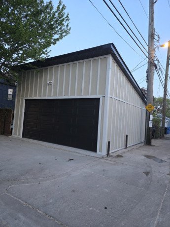 2-12-car-garages-in-chicago-22k-big-2