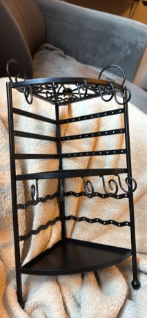 metal-jewelry-holder-big-0
